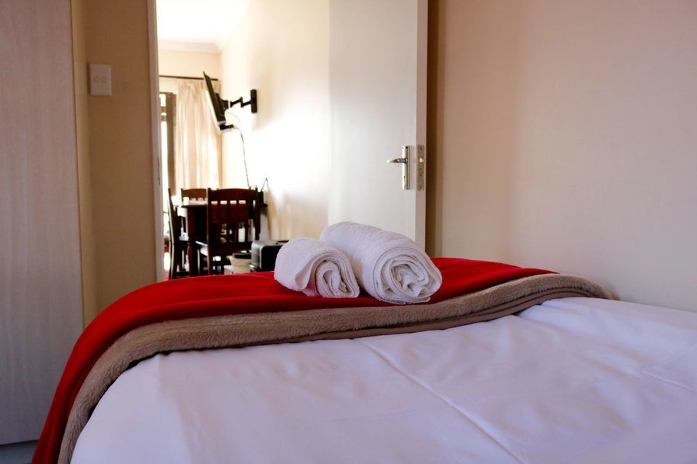 A Little Guesthouse Bloemfontein Exterior foto