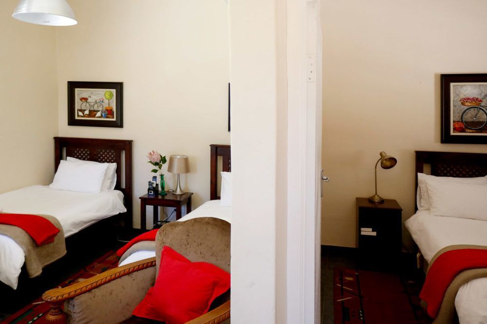 A Little Guesthouse Bloemfontein Exterior foto